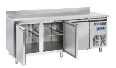 TAVOLO REFRIGERATO PASTICCERIA 3 PORTE CON ALZATINA PA 3200